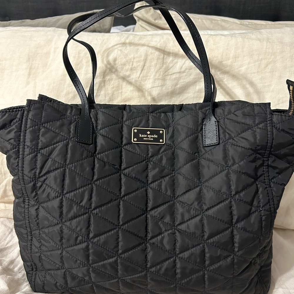 Kate spade quilted tote bag with zipper